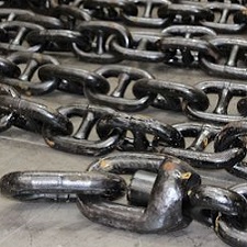 Mooring Hardware – Chain, Shackles & Swivels